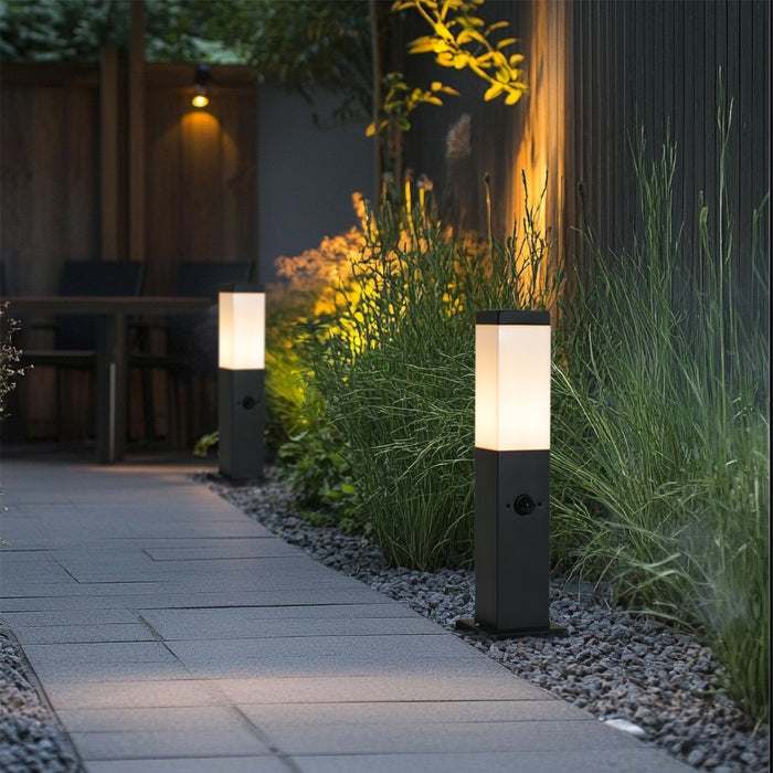 QAZQA Buitenlamp donkergrijs met opaal glas 45cm IP44 met stopcontact