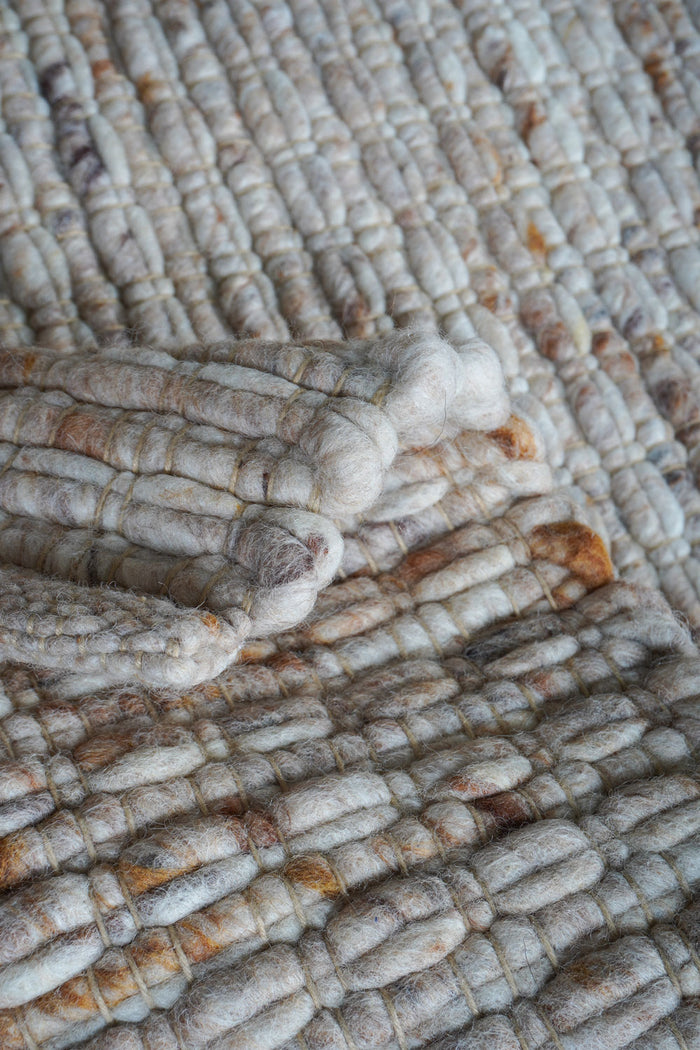 Veer Carpets - Vloerkleed Nicole Donker Beige 426 - 160 x 230 cm