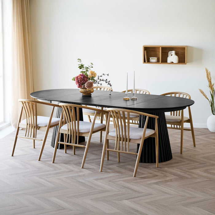 House Nordic Osaka Zwart Eiken Eettafel Uitschuifbaar Ø120 - 240 cm