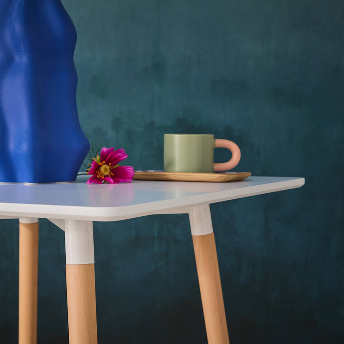 sweeek - Scandinavische vierkante eettafel met beukenhout 2 plaatsen