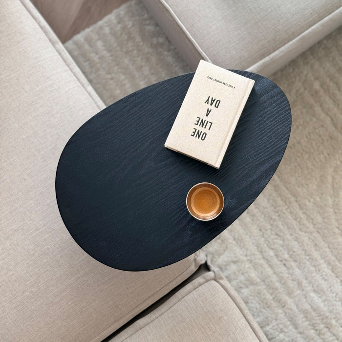 QUVIO Bijzettafel ovaal  - 30 x 45 x 60 cm - Zwart