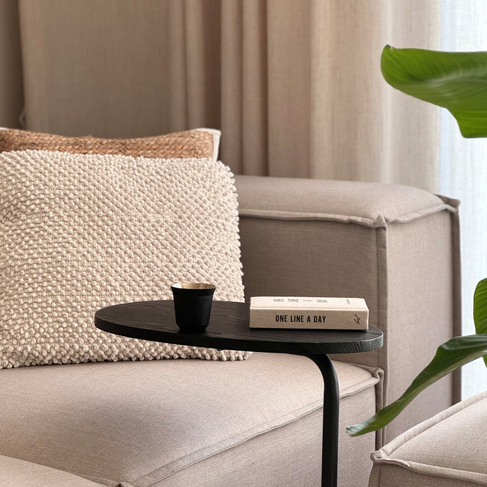 QUVIO Bijzettafel ovaal  - 30 x 45 x 60 cm - Zwart