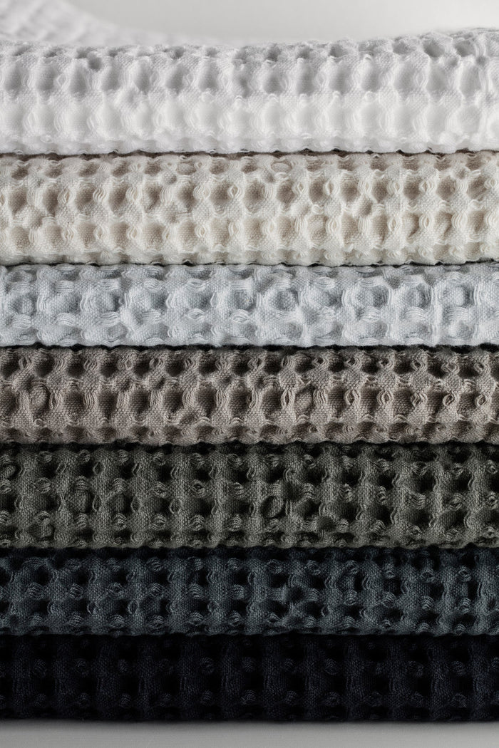 Caro Badtextiel Black | 70 x 140 cm | Zwart | Katoen