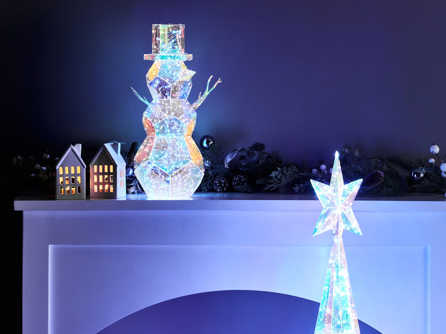 Beliani-ARCTICA-LED Kerstdecoratie-Meerkleurig-Synthetisch matriaal