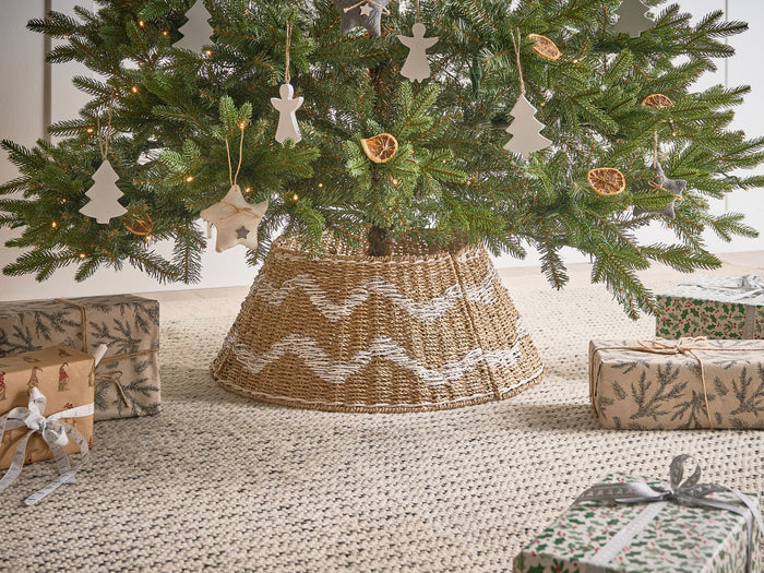 Beliani - HIVER - Kerstboomrok - Natuurlijk|Wit - ⌀ 51 cm - Zeegras