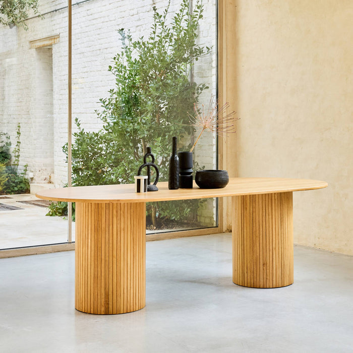 sweeek - Ovale eettafel rubberhout en eikenfineer 8 plaatsen