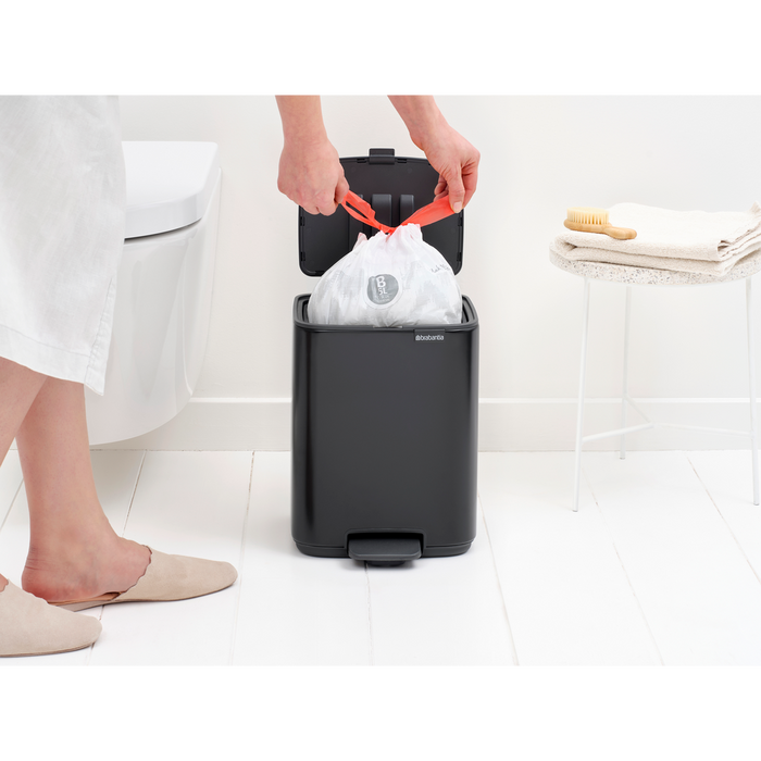 Brabantia Bo Pedaalemmer 7L, kunststof binnenemmer - Matt Black