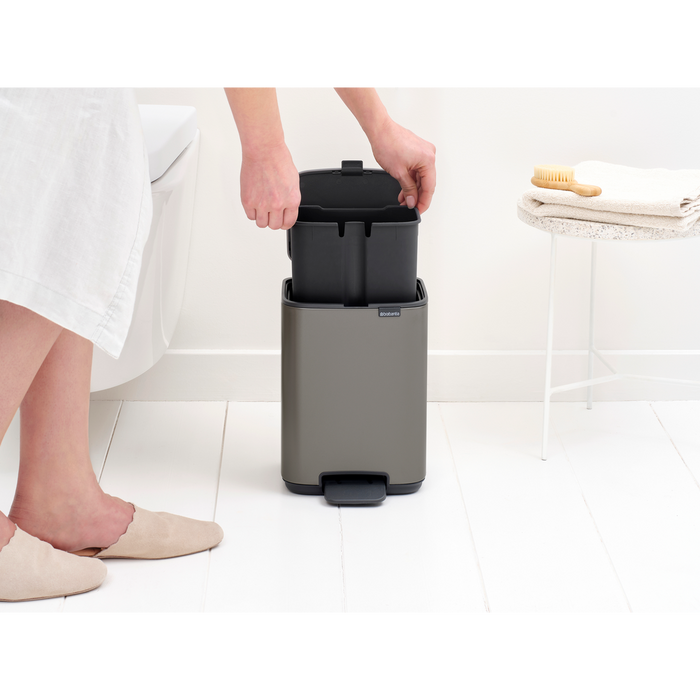 Brabantia Bo Pedaalemmer 4L, kunststof binnenemmer - Platinum