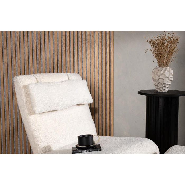 Svea - Limo fauteuil met voetenbank - boucle - wit
