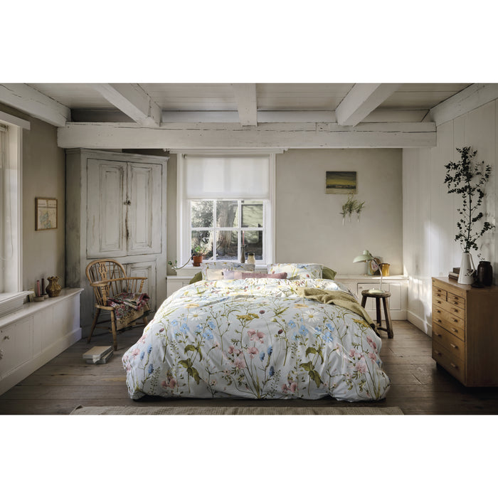 Ariadne at Home Bloom  Dekbedovertrek 140 x  200/220 cm - Blauw