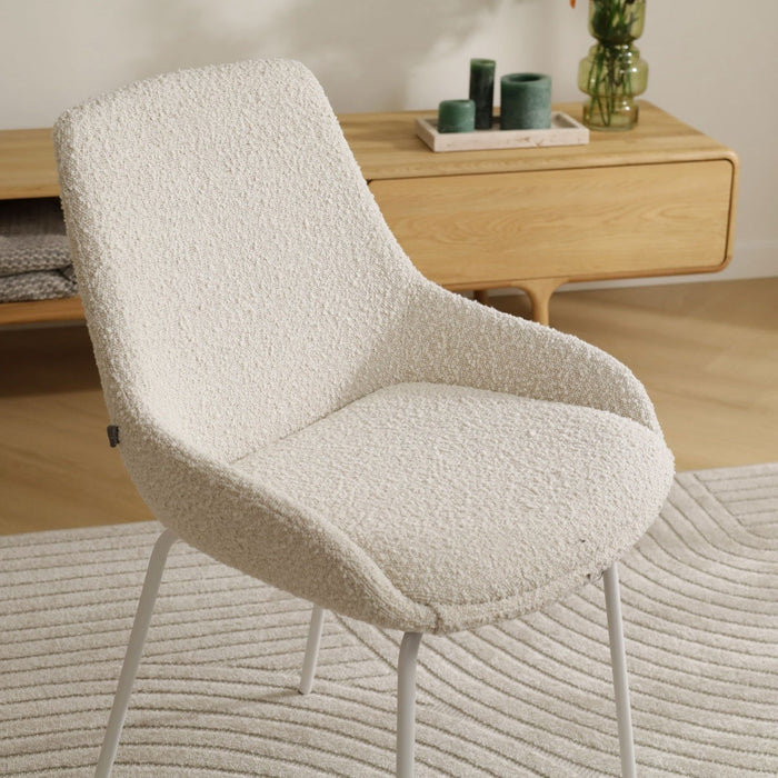 Nolon Nora-Isa Eetkamerstoel Bouclé Beige - Stof - Wit Onderstel