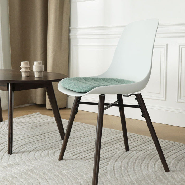 Nolon Nena-Liv Eetkamerstoel Wit - Zacht Groen Kussen - Walnoot