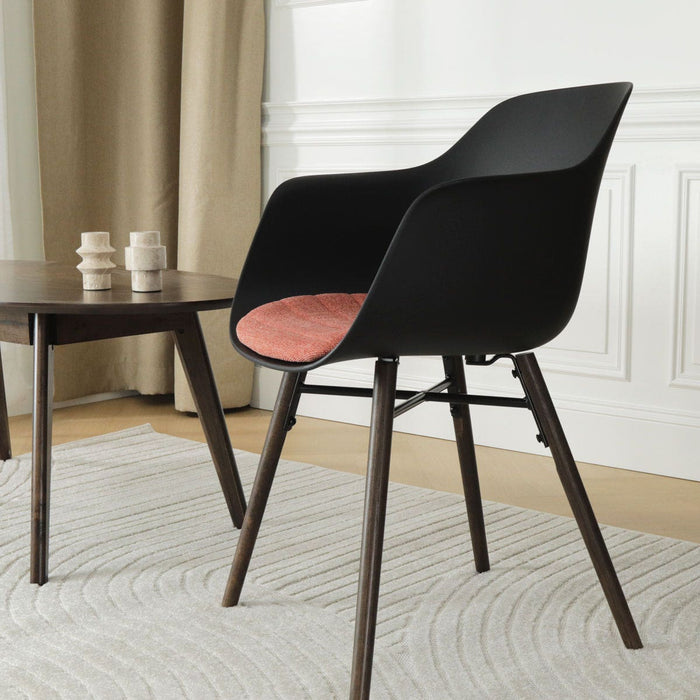 Nolon Nena-Liz Eetkamerstoel Zwart - Terracotta Kussen - Walnoot