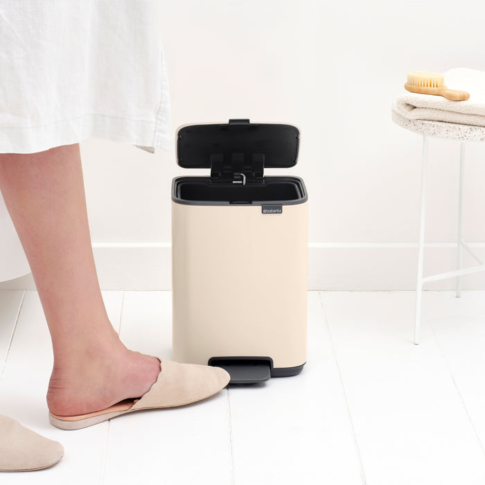 Brabantia Bo Pedaalemmer 4 L - Soft Beige