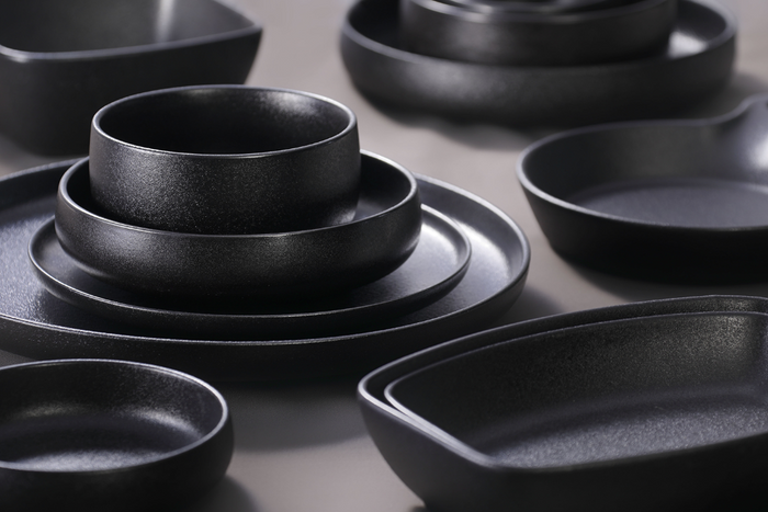 Maastricht Porselein - Universe - Bord diep - 2 stuks - 21 cm - Zwart