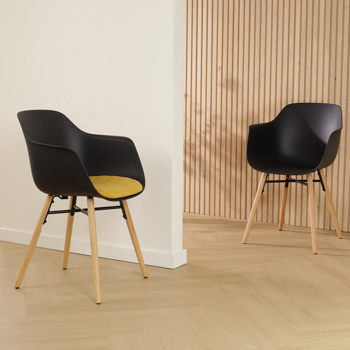 Nolon Nena-Puk Eetkamerstoel Zwart - met Armleuning - Houten Poten