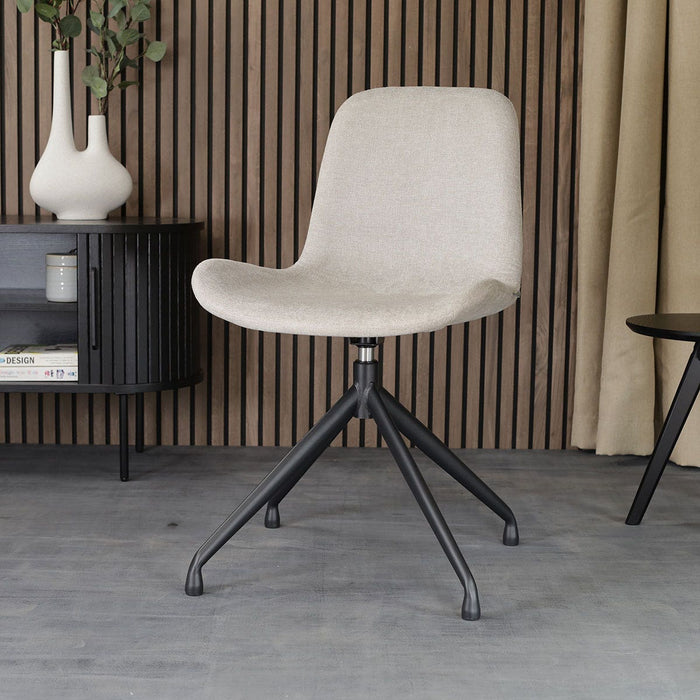 Nolon Nola-Fé Eetkamerstoel Beige - Draaibaar Zwart Onderstel
