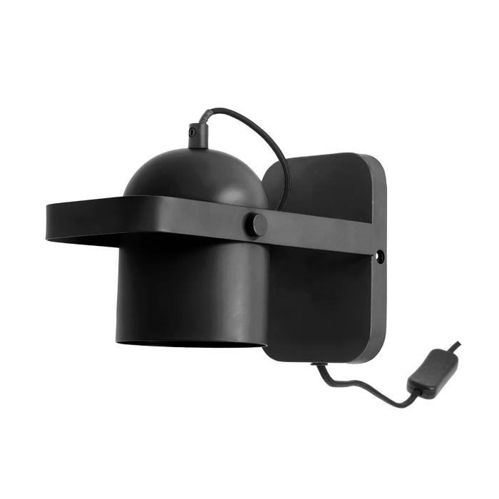 Villa Collection Nesvik Kantelbare Metalen Wandlamp Zwart