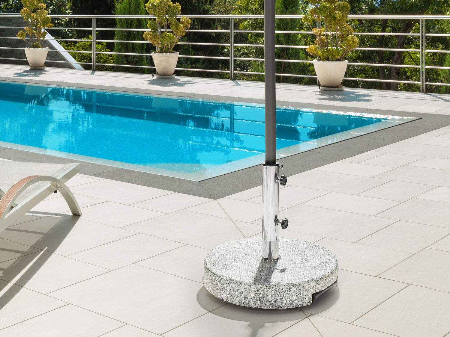 Beliani - CERZETO - Parasolvoet rond - Grijs - Graniet