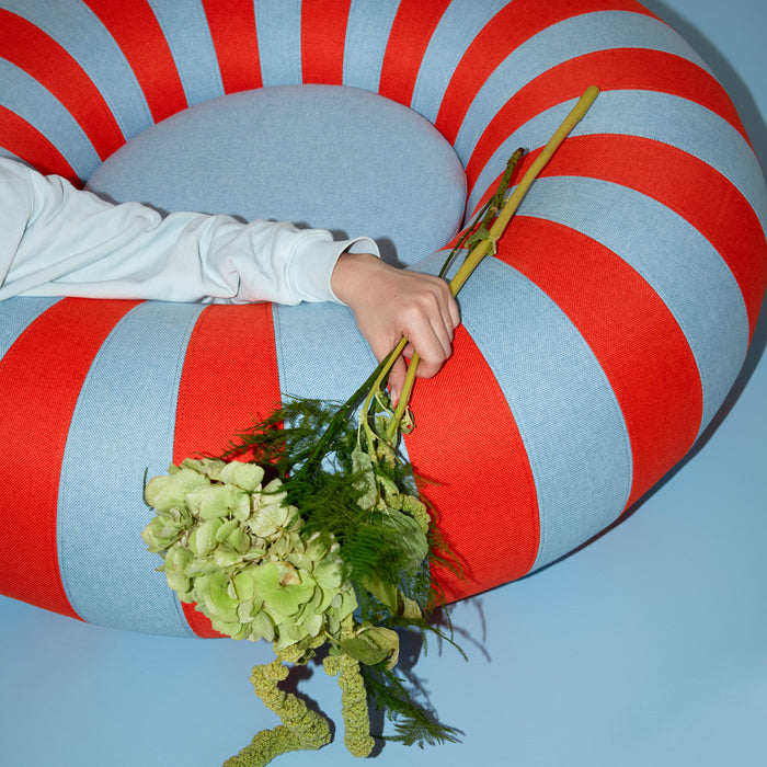 Studio About Float Poef Medium - Blue / Red