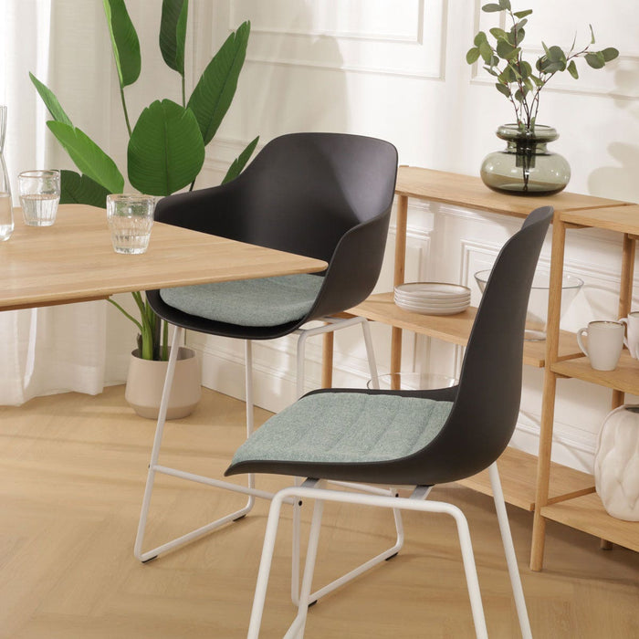 Nolon Nino-Liv Barkruk Zwart - Zacht Groen Kussen - Wit Frame - 65 cm