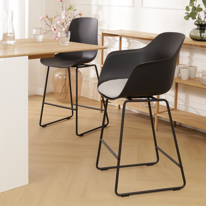 Nolon Nino-Liz Barkruk Zwart - Lichtgrijs Kussen - Zwart Frame - 65 cm