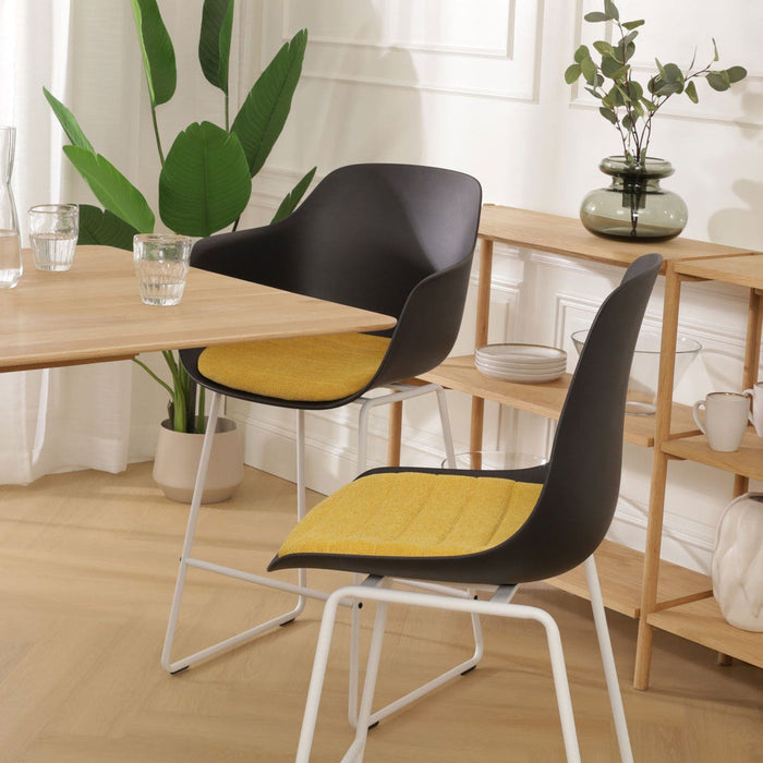 Nolon Nino-Liv Barkruk Zwart - Okergeel Kussen - Wit Frame - 65cm