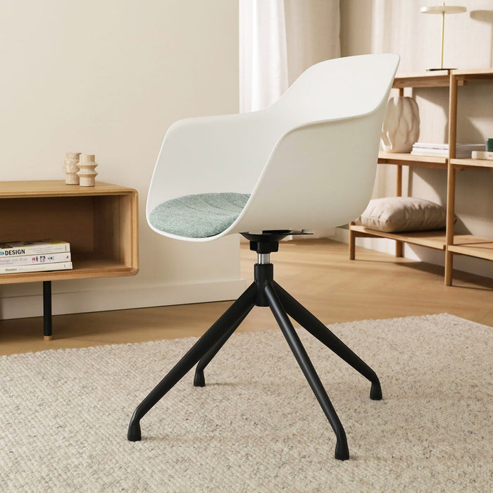 Nolon Nola-Liz Eetkamerstoel Wit - Zacht Groen - Draaibaar - Zwart