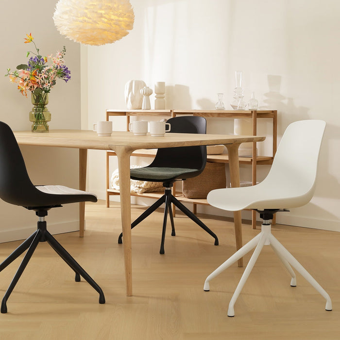 Nolon Nola-Liv Eetkamerstoel Zwart - Zacht Groen - Draaibaar - Zwart