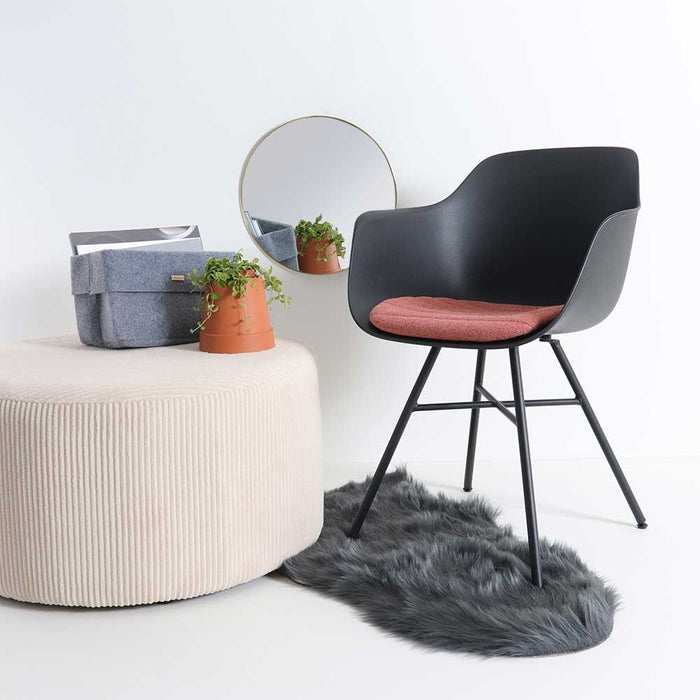 Nolon Noa-Liz Eetkamerstoel Zwart - Terracotta Kussen - Zwarte Poten