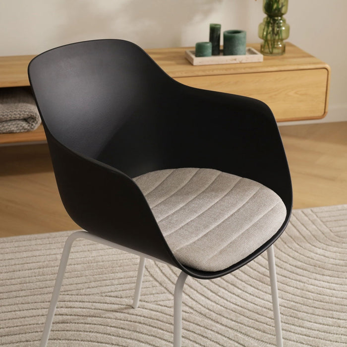 Nolon Nora-Liz Eetkamerstoel Zwart - Beige Kussen - Witte Poten