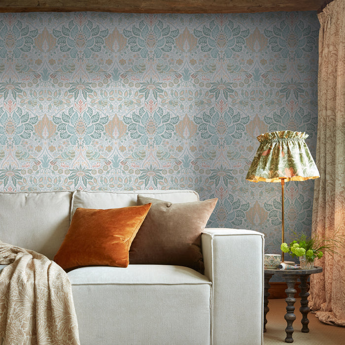 William Morris at Home Vliesbehang - Dove & Rose Haze - 1000x52