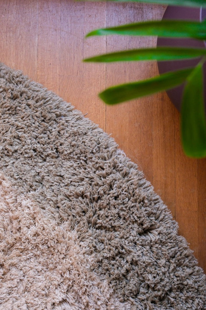 Rond hoogpolig vloerkleed Pilo groen|beige polyester Interieur05