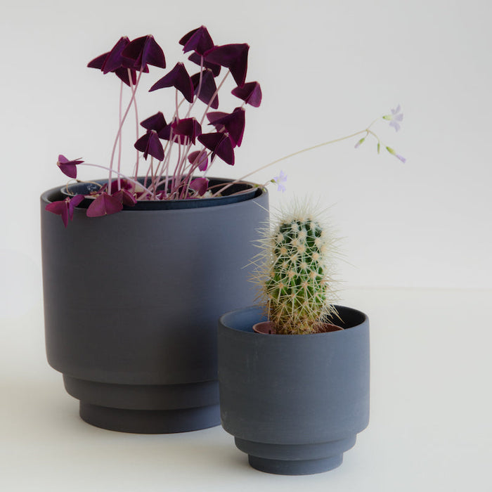 Home Delight - Bloempot Nola zwart M