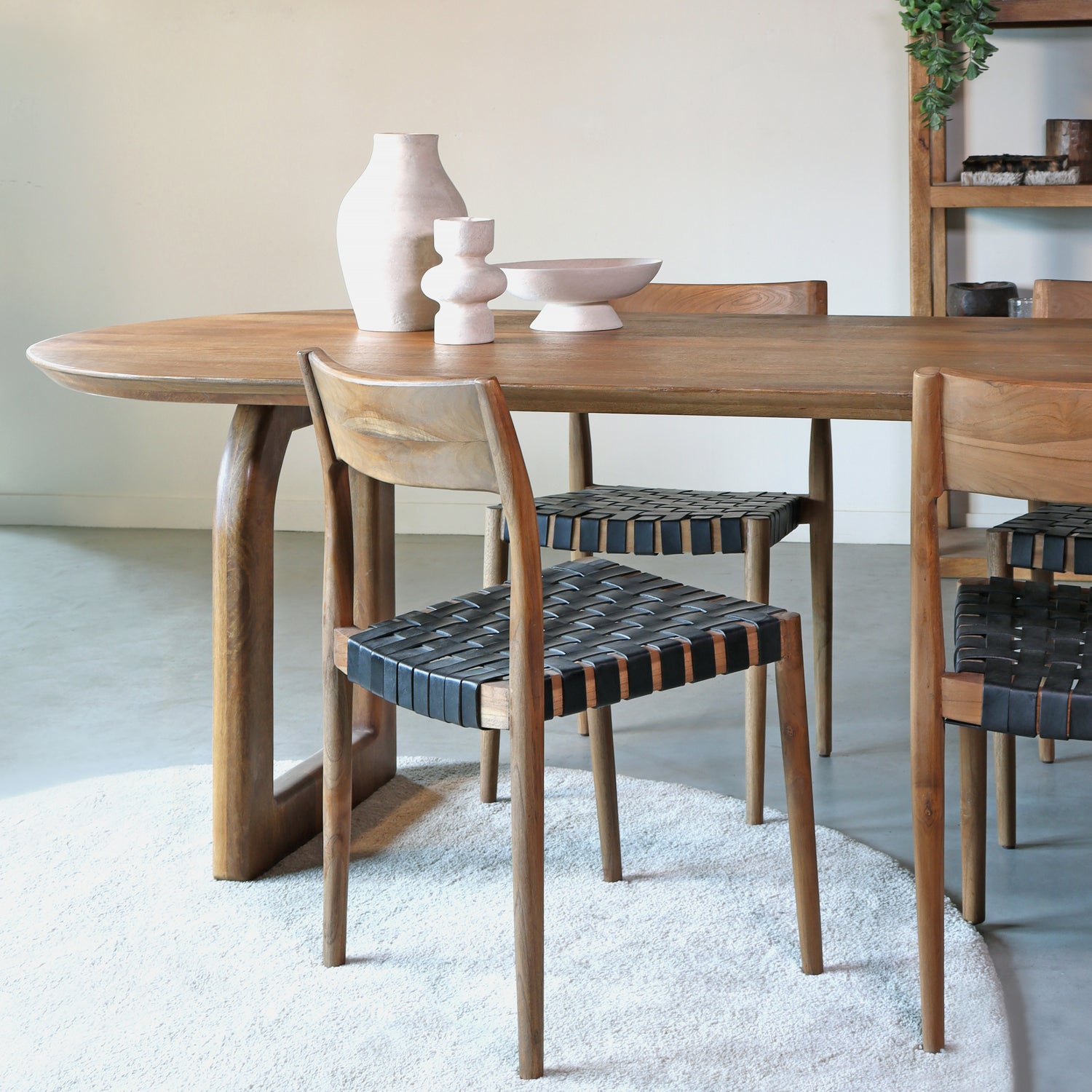 Raw Materials Bullnose eettafel open onderstel bruin - 180 cm