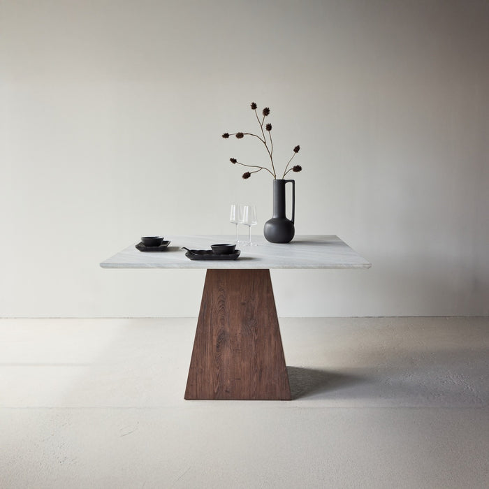 Fjôrd - Eettafel Vierkant - Lichtgrijs - 120x120x75cm - Cael