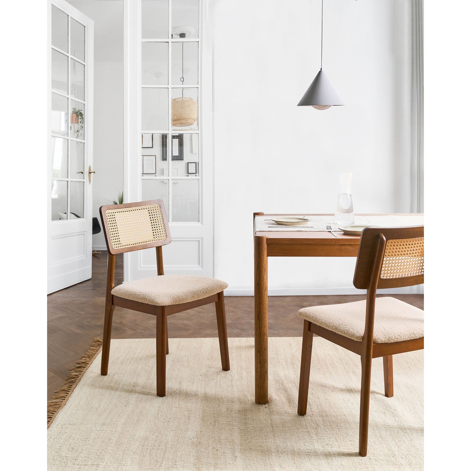 Beliani - EMBAR - Eetkamerstoel set van 2 - Bruin - Rubberhout|Bouclé