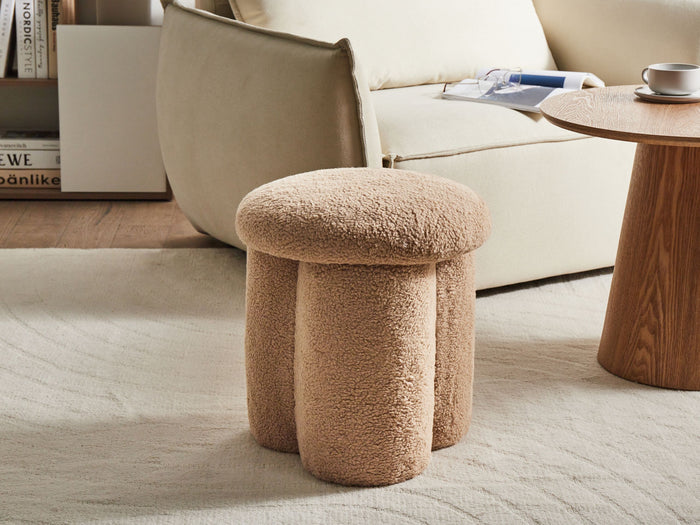 Beliani - CARRINGTON - Poef - Beige - Bouclé