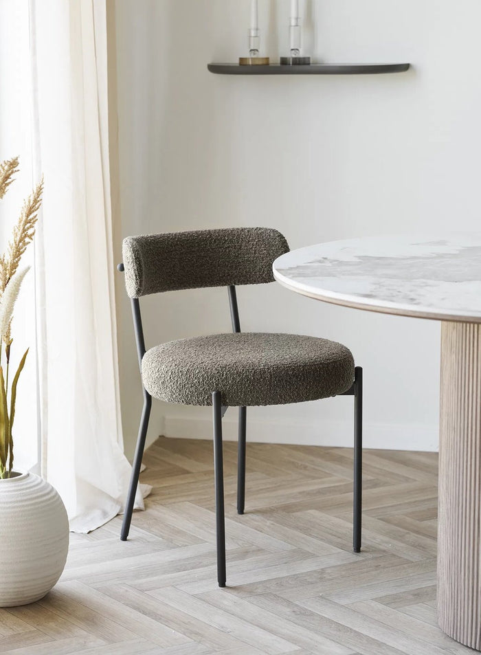 House Nordic Badalona Bruin Bouclé Eetkamerstoel