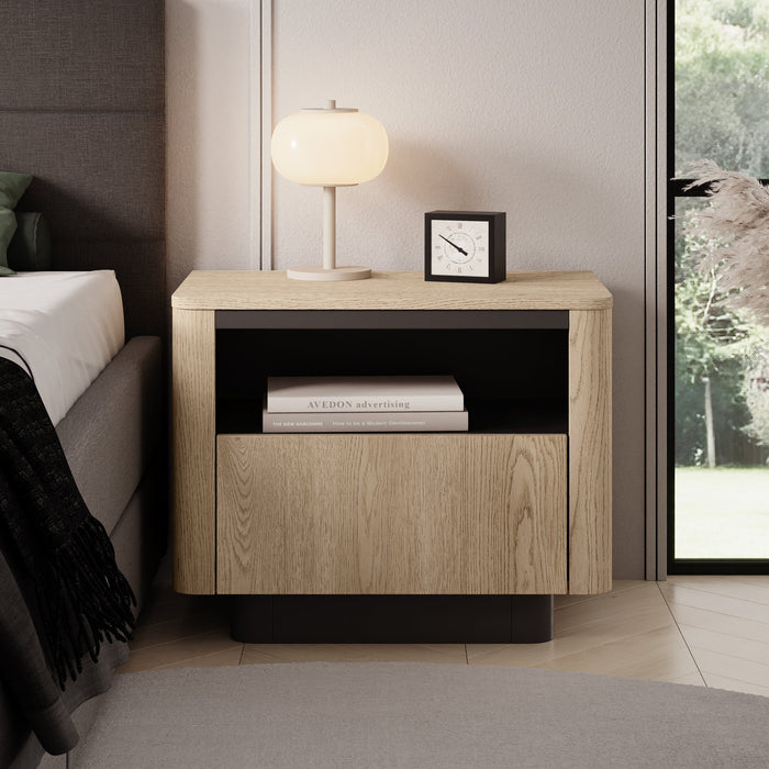 Meubella - Taywan - Nachtkastje - Eiken - 63 cm