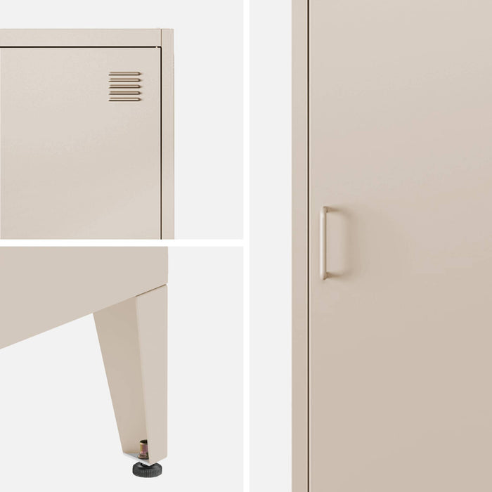 sweeek - Industriële metalen kast 4 vakken 1 deur