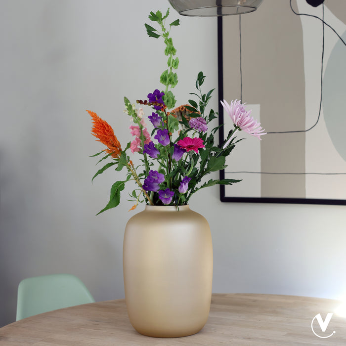 Vase The World Artic M matte gold Ø25 x H35 cm