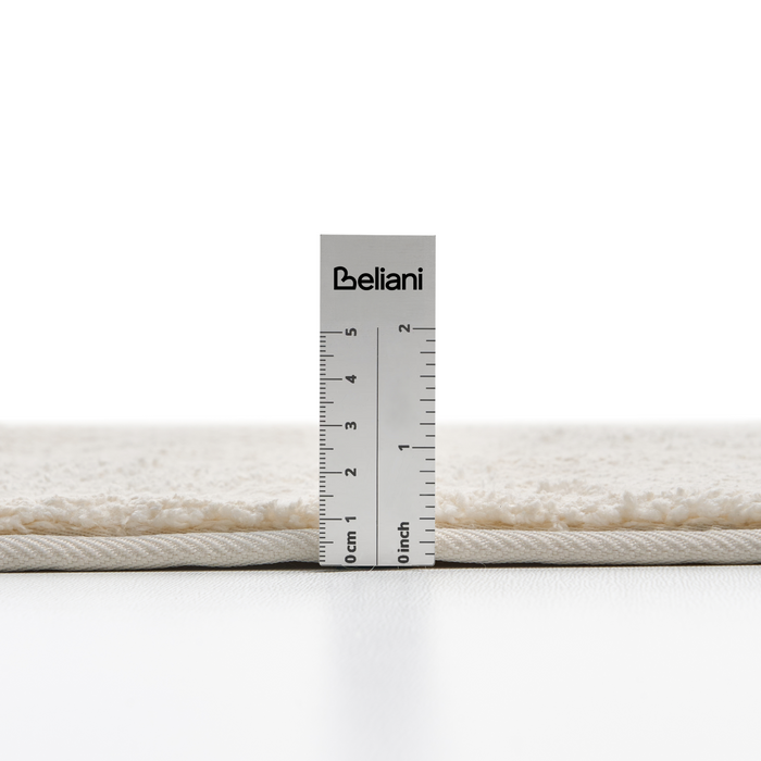 Beliani - URLANA - Badmat - Gebroken wit - 60 x 90 cm - Microvezels