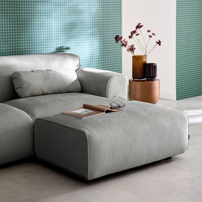 sweeek - Poef, voetenbank voor 3-zitsbank Wallas corduroy