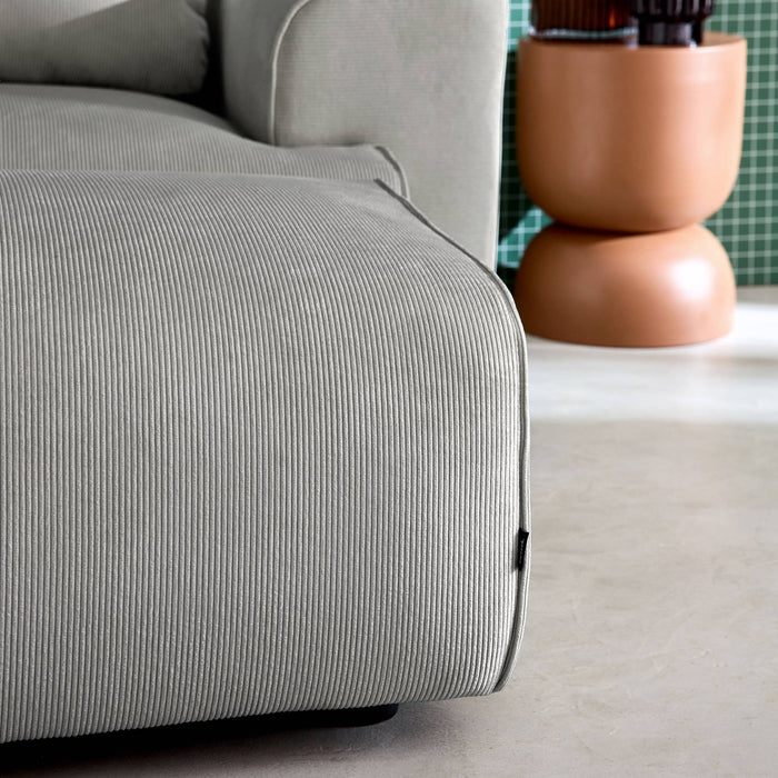 sweeek - Poef, voetenbank voor 3-zitsbank Wallas corduroy