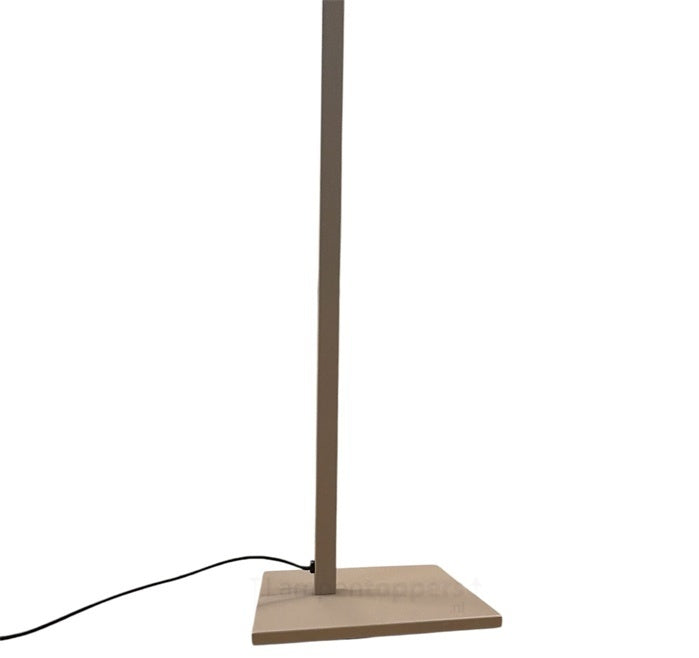 Freelight Vloerlamp Picchio Crème LED 5.4 Watt incl. Touchdimmer