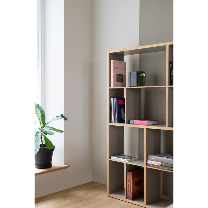 MINT Furniture KAST M, 112 x 30 x 179 cm, eiken, grijs laminaat