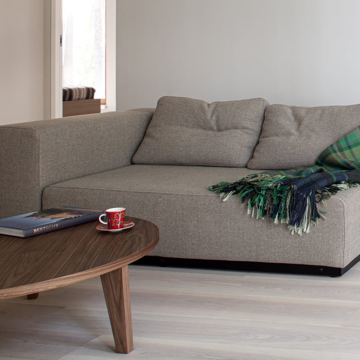 MINT Furniture, Salontafel, D90 cm, H40 cm, Amerikaanse walnoot