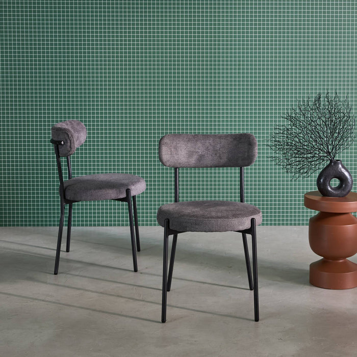 sweeek - Metaal en chenille stof stoel (set van 2)