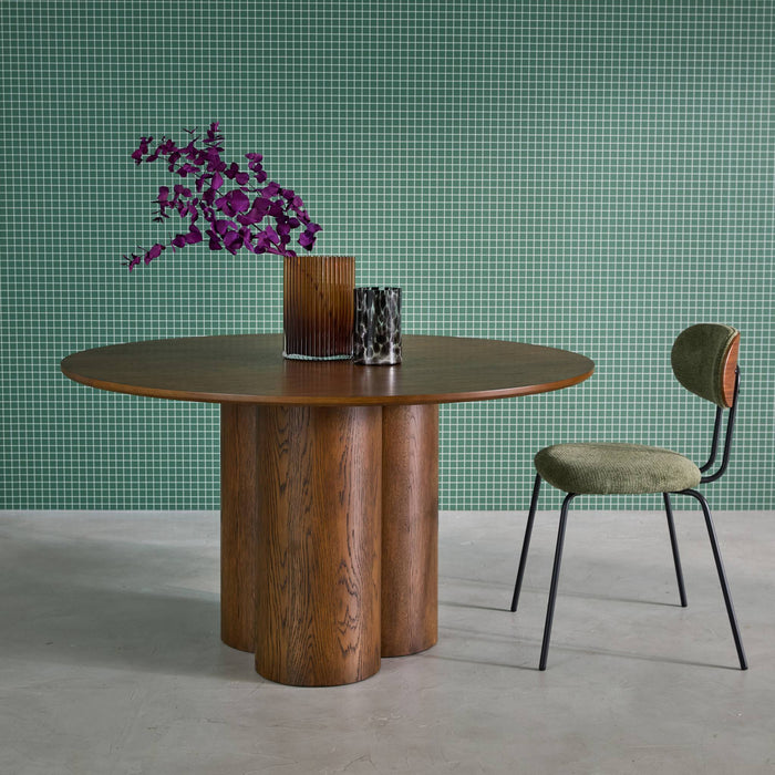 sweeek - Ronde eettafel van rubberhout en eikenfineer voor 4 personen